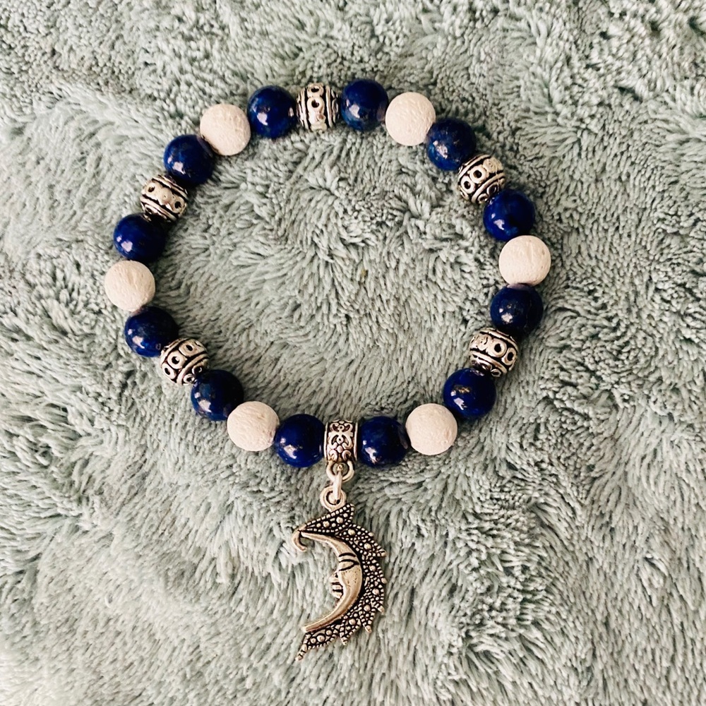 Gemstone w/Charm Bracelet